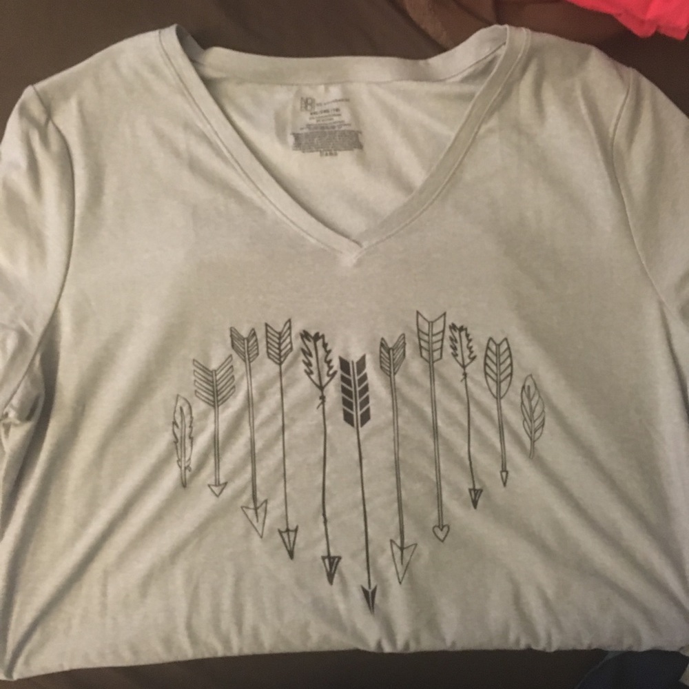 Short sleeve graphic t